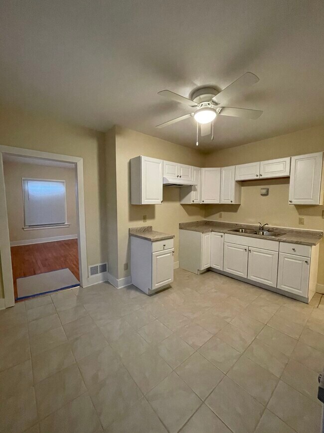 Foto del edificio - 2866 N 20th St