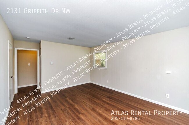 Foto del edificio - 2131 Griffith Dr NW