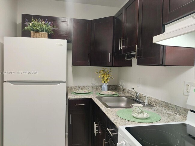 Foto del edificio - 5970 NE 18th Ave