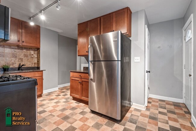 Foto del edificio - 6111 Nicollet Ave