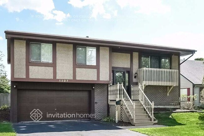 Foto del edificio - 1307 Foxcroft Dr