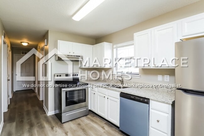 Foto del edificio - 1127 S 11th St