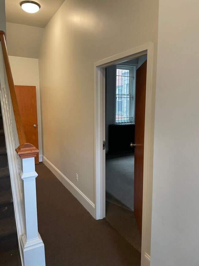 Photo - 210 S 41st St Apartment