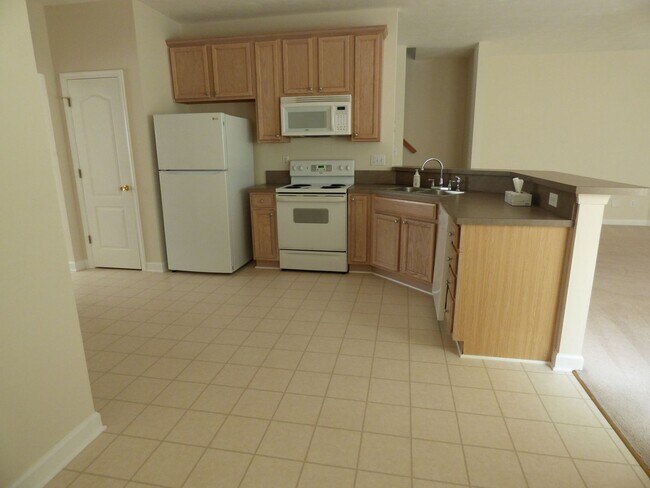 Foto del edificio - WELL MAINTAINED 2 BEDROOM CONDO