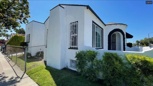 Foto del edificio - 6000 4th Ave