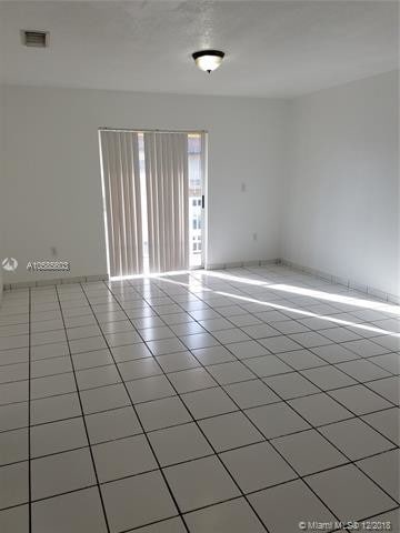 Building Photo - 2985 W 80th St