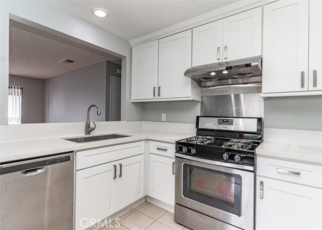 Foto del edificio - 13100 Creek View Dr