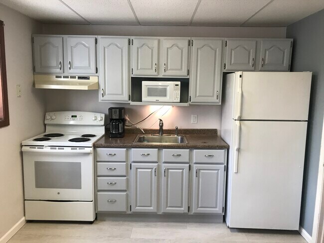 Kitchen Area - 340 Timber Hill Rd