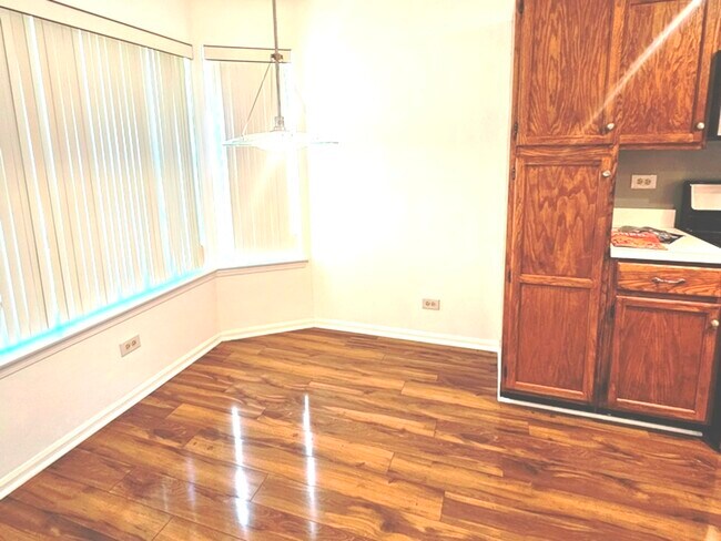 Foto del edificio - 1605 Portsmith Ln