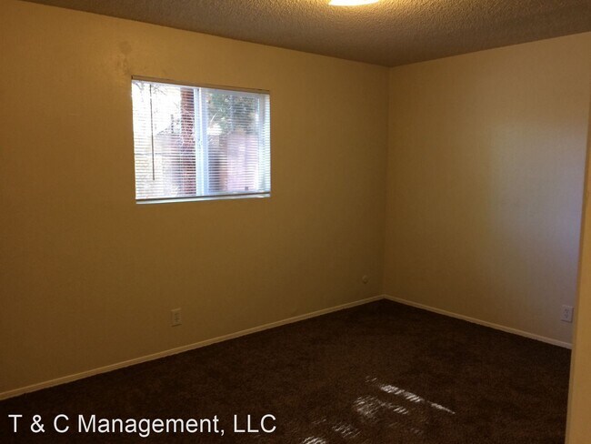 Foto del edificio - 600-604 Chama St SE