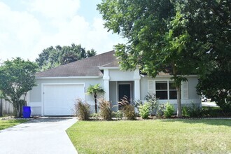 Building Photo - 2527 NW 37th Pl