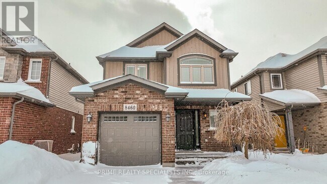 Building Photo - 8460 Kelsey Cres