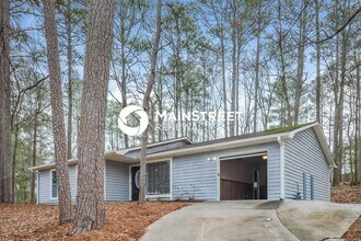 Building Photo - 4056 Chimney Ridge Way