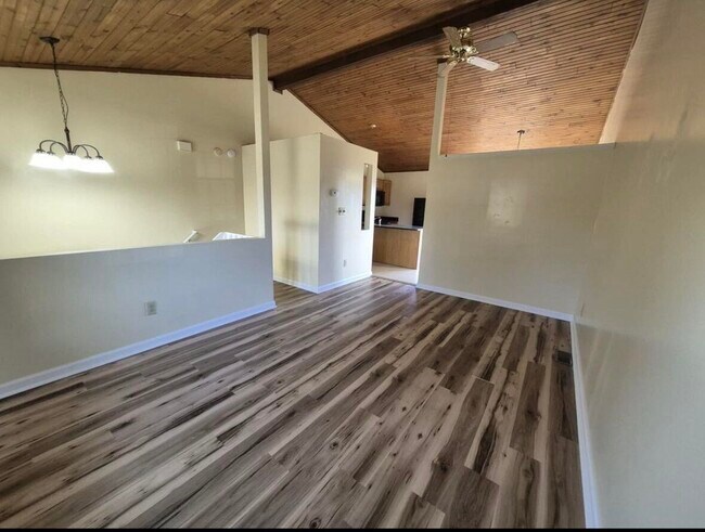 Foto del edificio - 1400 Hartland Woods Way