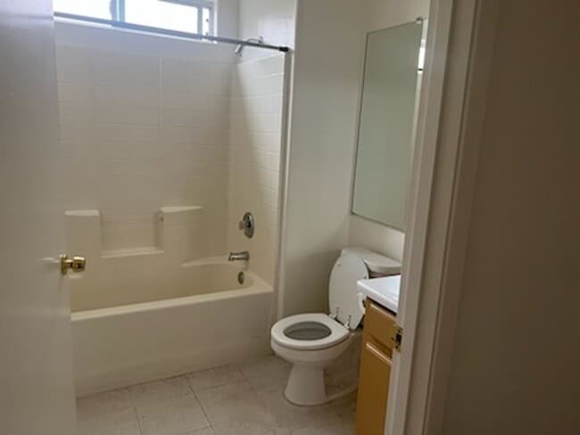 Foto del edificio - 6902 Valleyview Dr