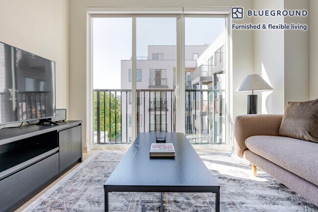 Building Photo - 60 I St SW