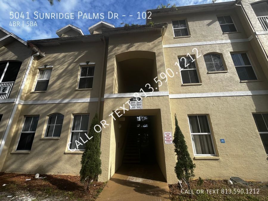 Primary Photo - 3 story home - great location!