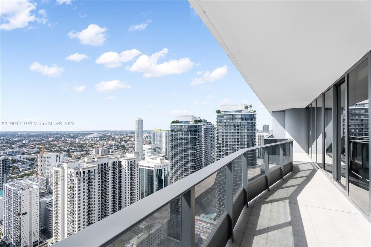 Foto principal - 1000 Brickell Plaza