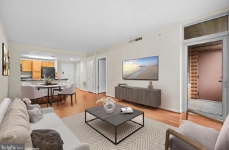 Building Photo - 350 G St SW