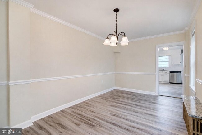 Foto del edificio - 1909 W 8th St