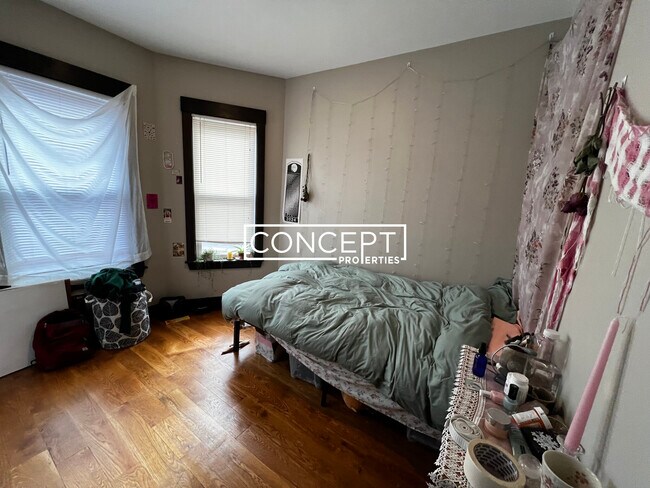 Building Photo - 46 Creighton St