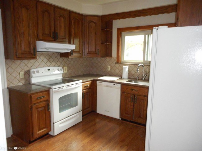 Building Photo - 542 Neff Rd