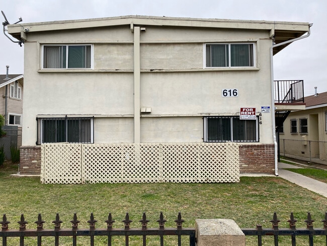Front of the Building - 616 S Osage Ave