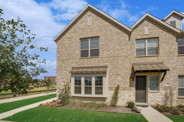 Building Photo - 2700 Parkview Ct