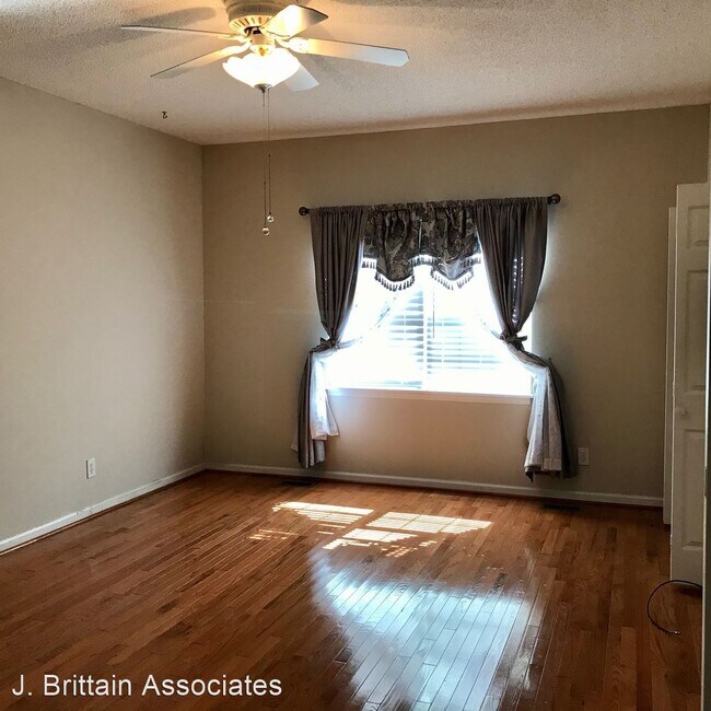 Building Photo - 2 br, 2 bath House - 1512 Holly Berry Way