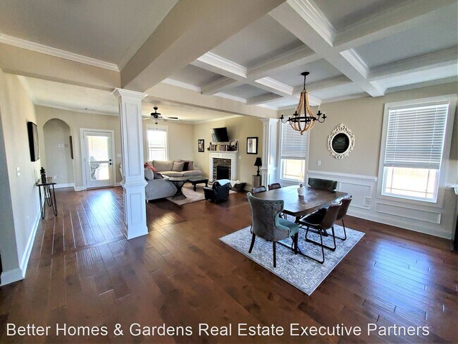 Building Photo - 5 br, 3.5 bath House - 3312 Hemlock Falls
