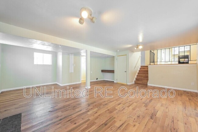 Foto del edificio - 7413 S Albion St