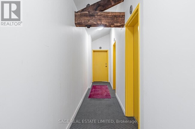 Photo du bâtiment - 14 Cross St