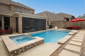 Building Photo - 28337 Sterling Oak Dr