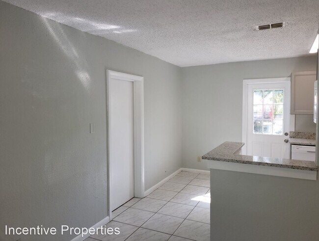 Building Photo - 2 br, 1 bath House - 7727 Prato Avenue