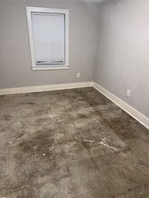 Building Photo - 4601 Hain St