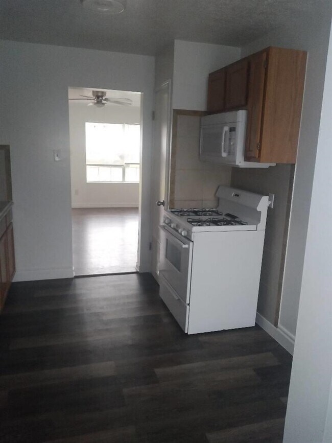 Foto del edificio - 2806 Mobley St NW