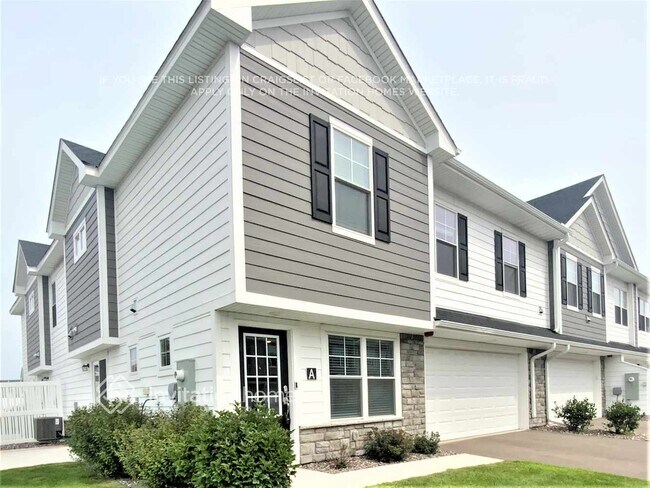 Foto del edificio - 10926 Zest St NE