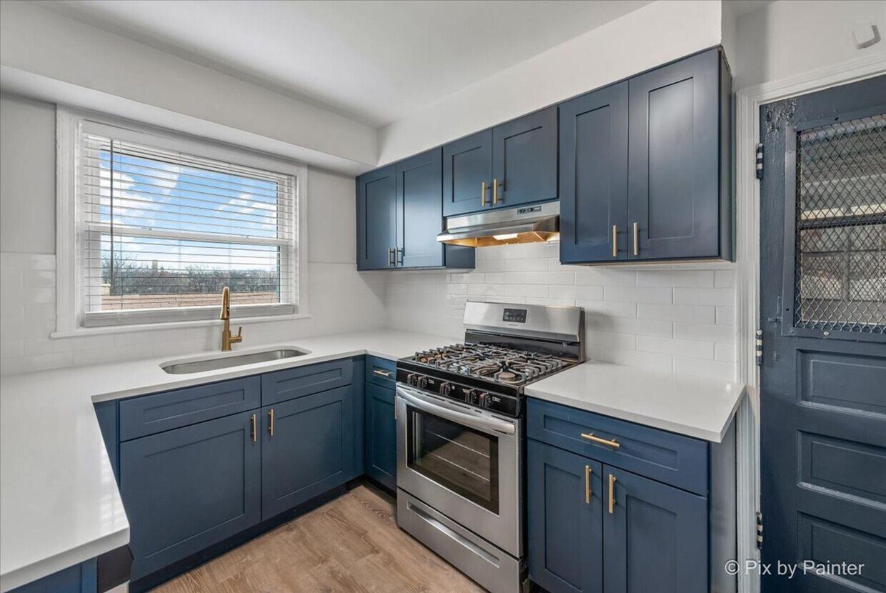 Photo - 2721 West Berwyn Avenue #1