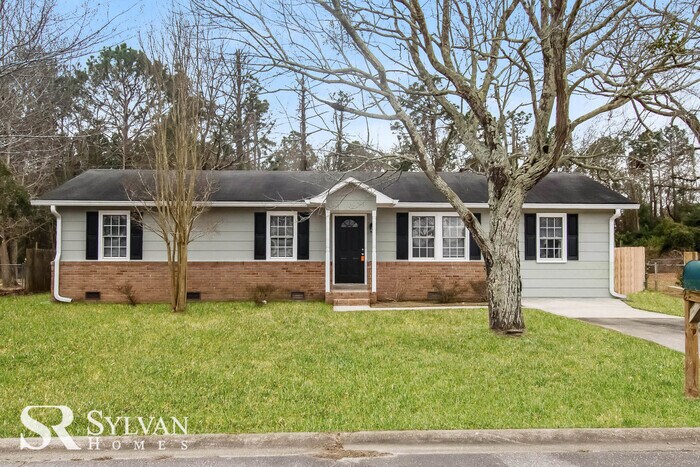 Foto principal - 1912 Wadsworth Dr