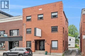 Building Photo - 136 Prescott St