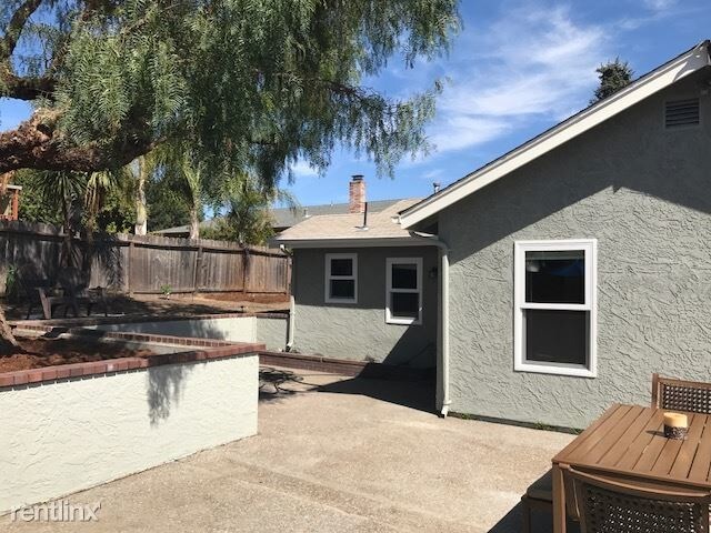 Foto del edificio - 4676 Heyer Ave