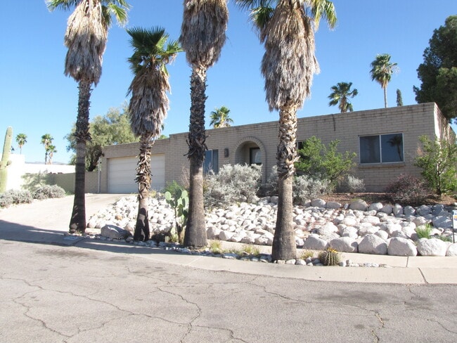Building Photo - Arizona Homes Rentals and Sales