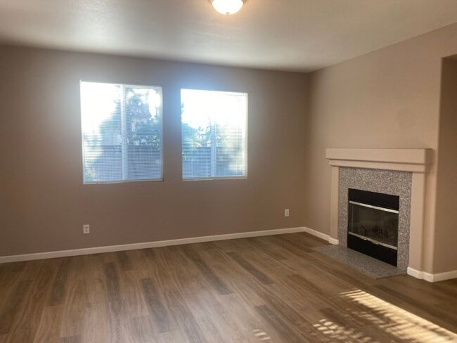 Building Photo - Ready Now! – Stunning Corner Lot Home