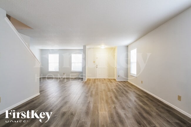 Building Photo - 12662 Courage Crossing