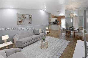 Foto del edificio - 3 br, 2 bath Condo - 10953 W Okeechobee Rd...