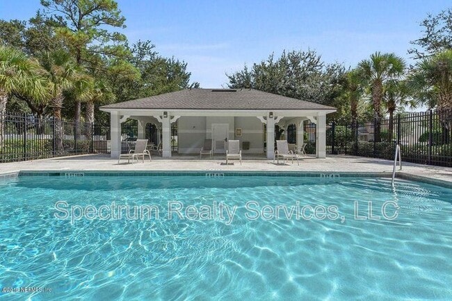 Foto del edificio - 12311 Kensington Lakes Dr