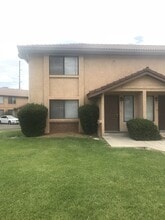 Building Photo - 850 E 600 S