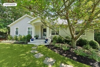 Building Photo - 29 Beechwood Dr