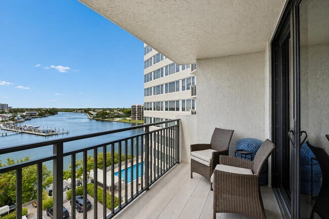 Foto del edificio - 3912 S Ocean Blvd