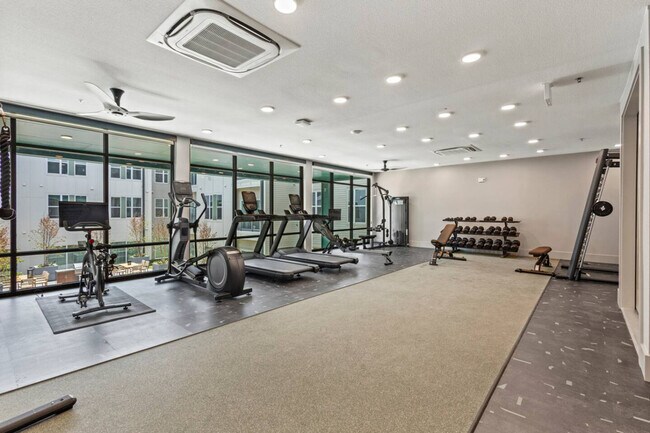 Foto del edificio - 596 W 9th St